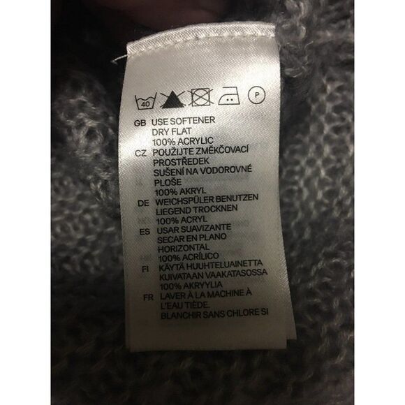 H&M  sweater  size M - Picture 3 of 3